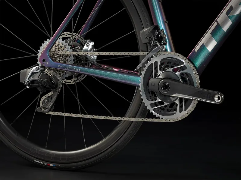 2022 Trek Émonda SLR 9 eTap Road Bike Amethyst-10